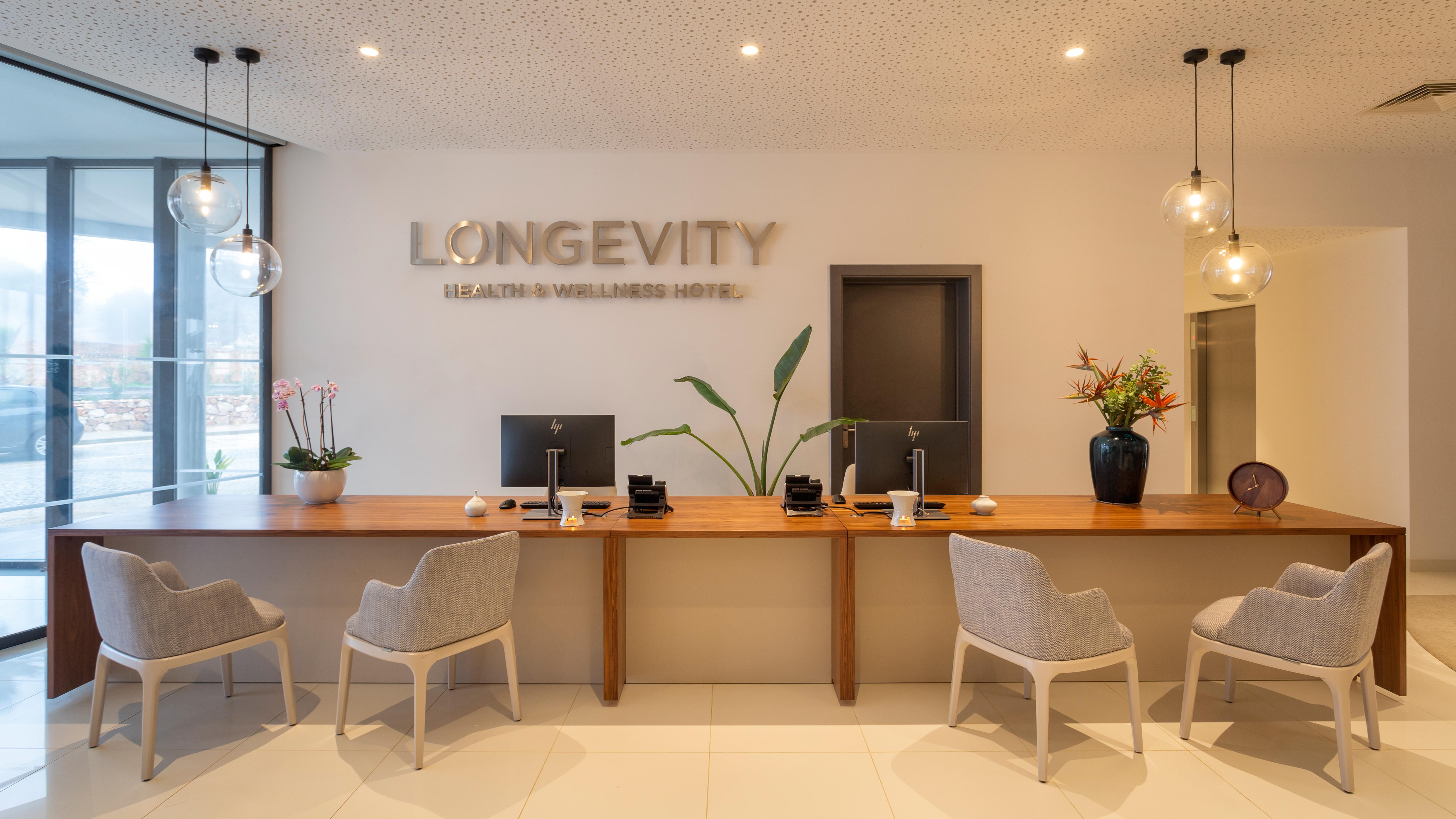 Longevity Health & Wellness Hotel - Adults Only Alvor Exterior foto Reception area