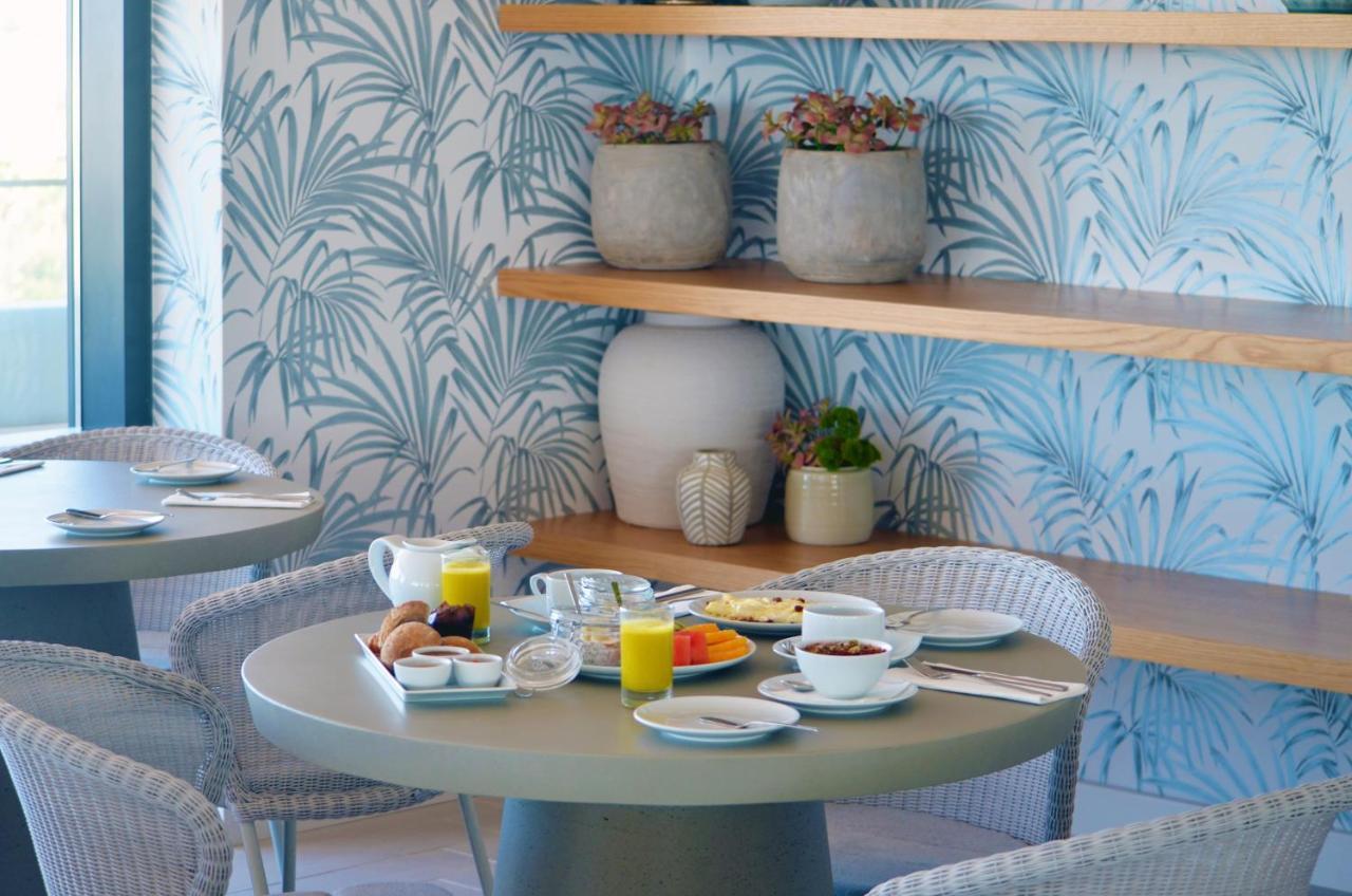 Longevity Health & Wellness Hotel - Adults Only Alvor Exterior foto Breakfast at the hotel
